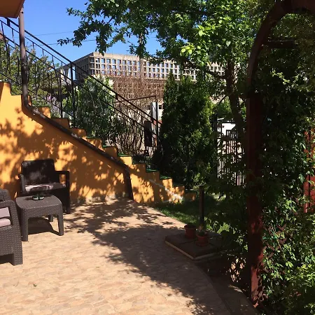 Konukevi Patricia 3*