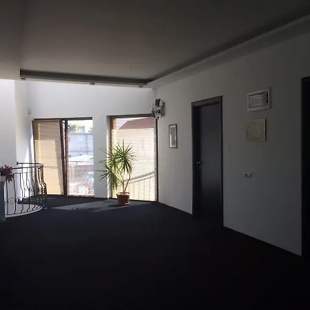 Konukevi Patricia 3*